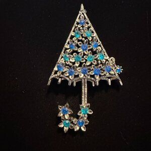 VTG Blue rhinestone Umbrella brooch pin silver tone Flowers 00s sparkle